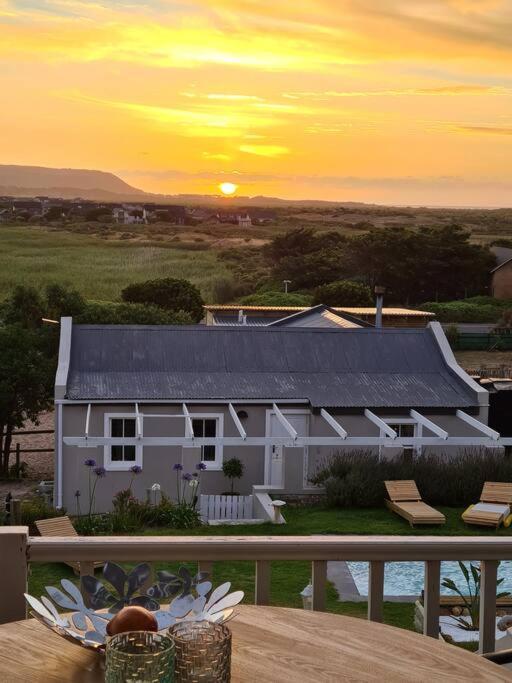 Vinistrella Villa Cape Town Exterior photo